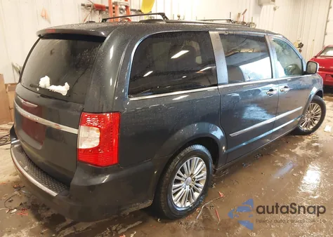 2013 Chrysler Town & Country Touring-L z USA, uszkodzony, nr VIN 2C4RC1CG5DR722699